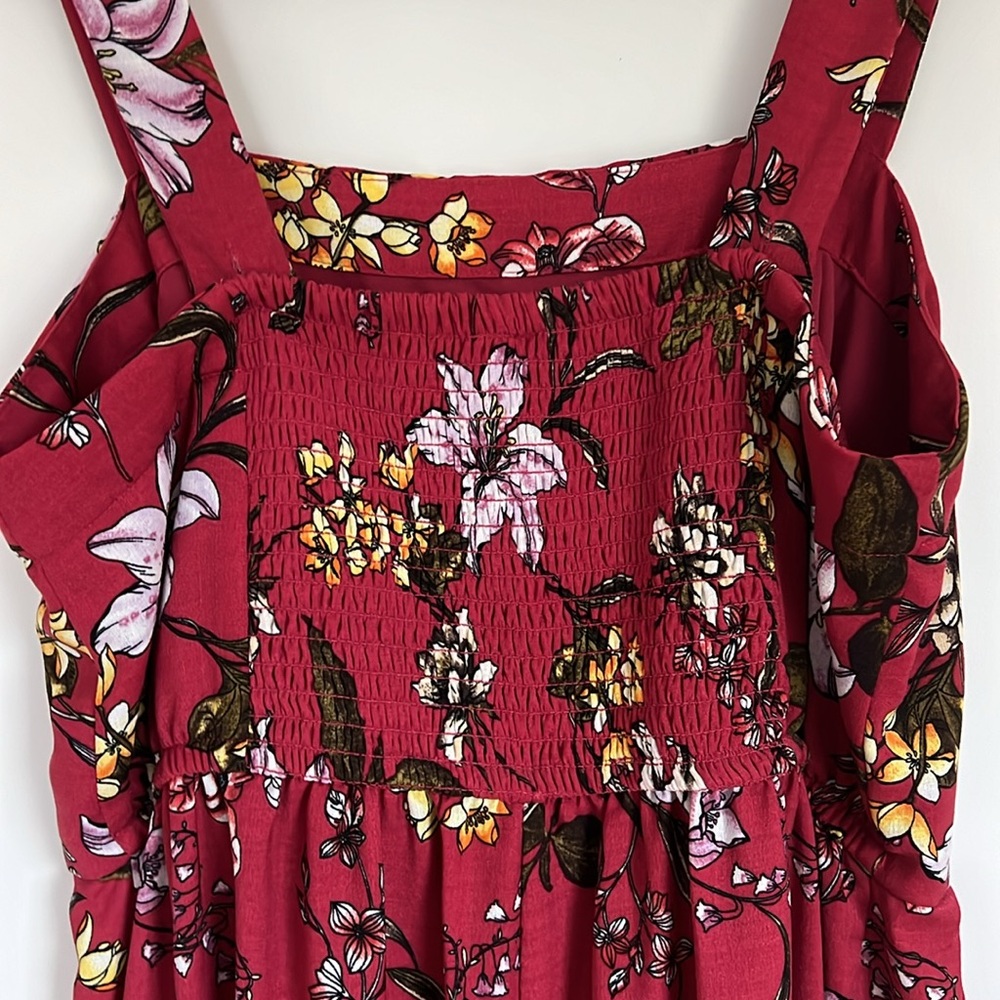 🕶️Red Floral Romper Jumpsuit Medium wide leg - Picture 5 of 6